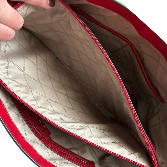 Michael Kors Voyager East West Large Saffiano Leather Tote Crimson Colorblock - Picture 9 of 12